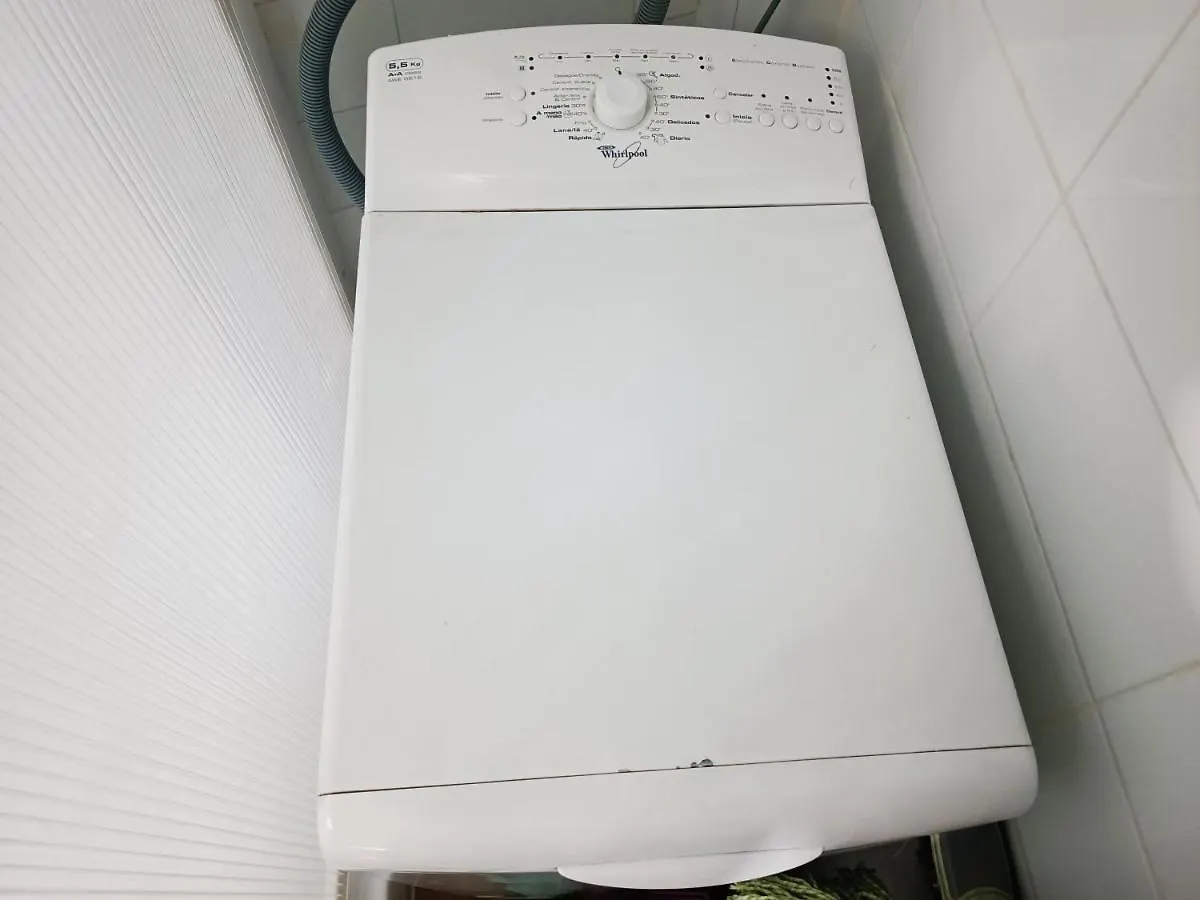 Torremolinos Carihuela Renovado - Wifi 365 Mbps - Fire Stick Amazon - Playa A 50 Metros Apartment