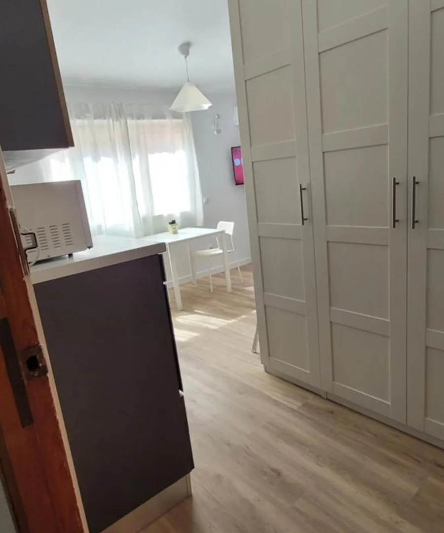Torremolinos Carihuela Renovado - Wifi 365 Mbps - Fire Stick Amazon - Playa A 50 Metros Apartment